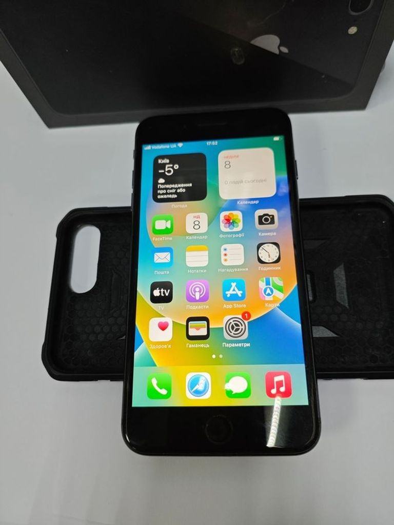 Купить Apple iphone 8 plus 64gb Б/У