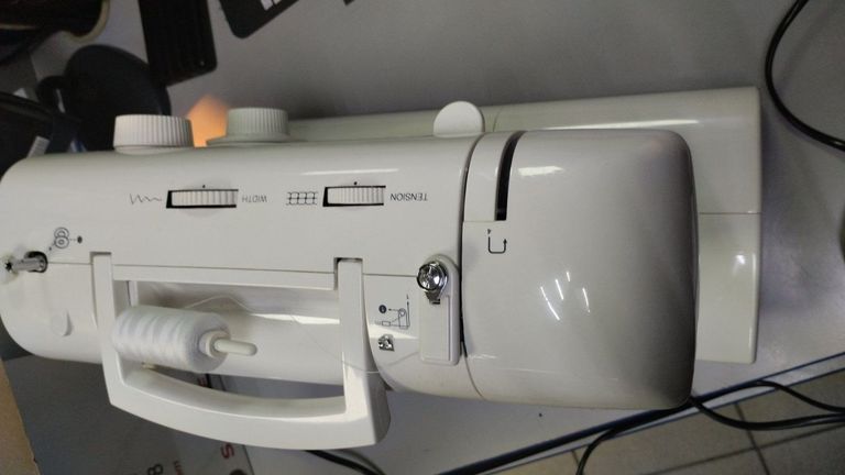 Объявление Singer Tradition 2282 Б/У