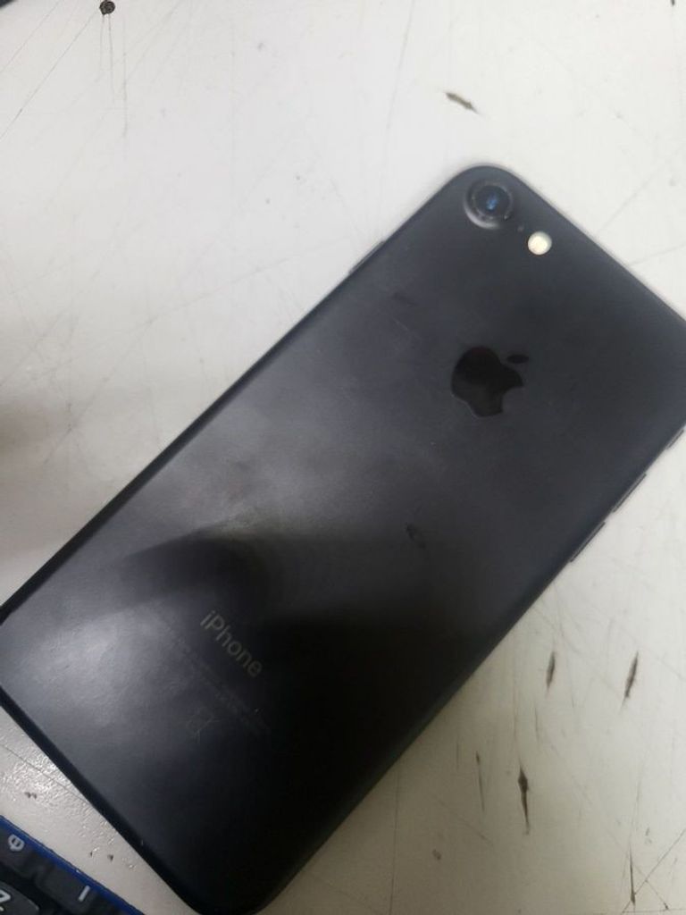 Объявление Apple iphone 7 32gb Б/У