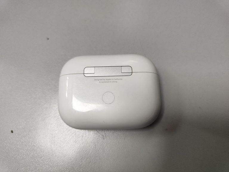 Дешиво Apple airpods pro 2nd generation with magsafe charging case usb-c с ломбарда