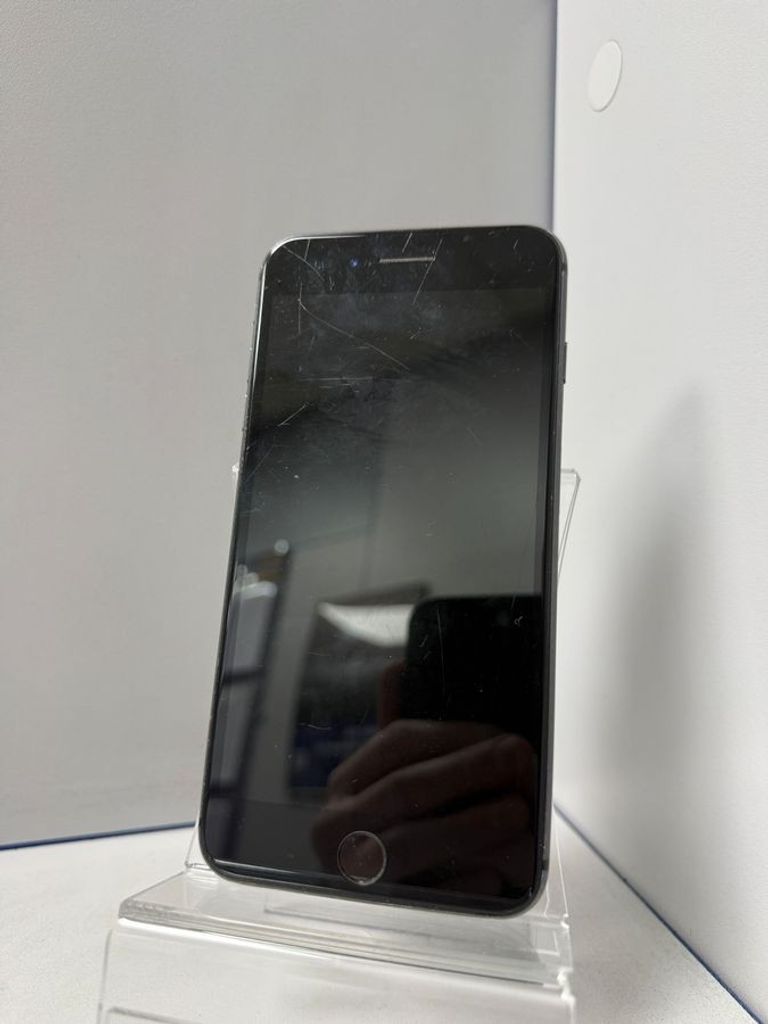 Apple iphone 8 plus 64gb Код:01-200892667. Зображення 5