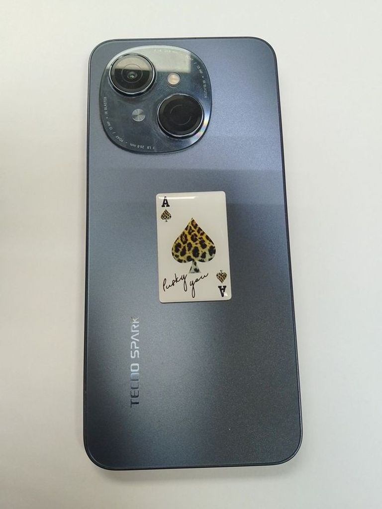 Купити Tecno spark go 1 kl4 3/128gb Б/У