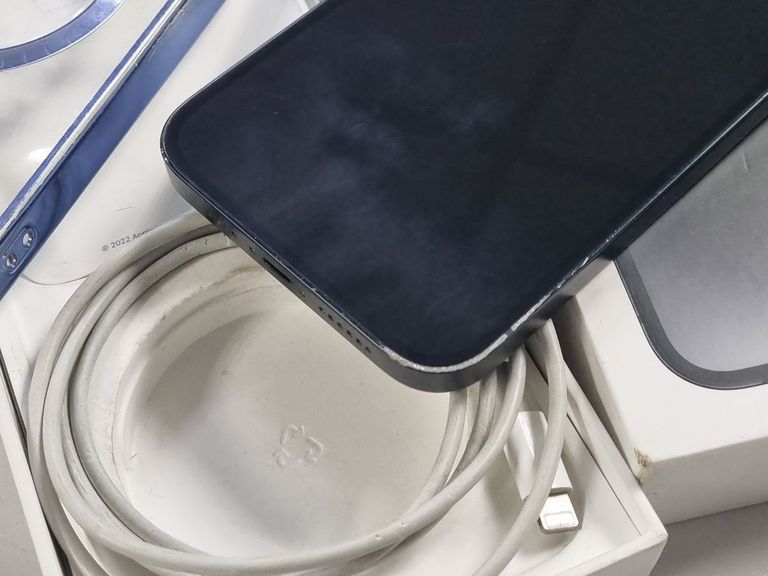 Apple iphone 14 plus 256gb Код:01-200910142. Зображення 6