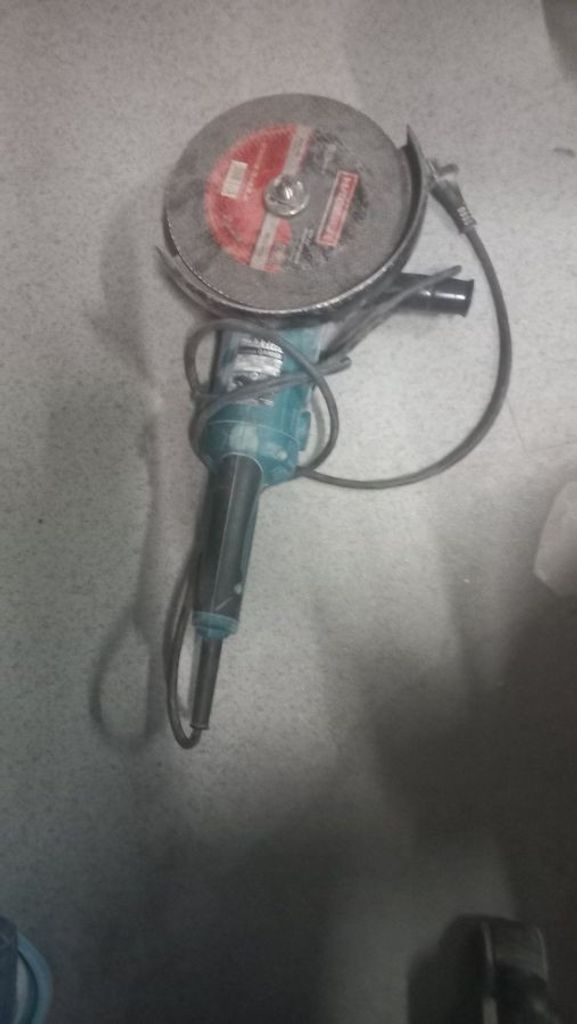 Объявление Makita GA9050 Б/У