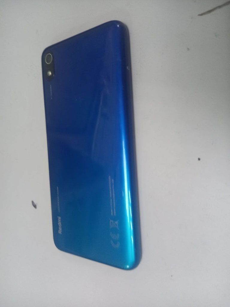 Дешиво Xiaomi Redmi 7a 2/32GB Black с ломбарда
