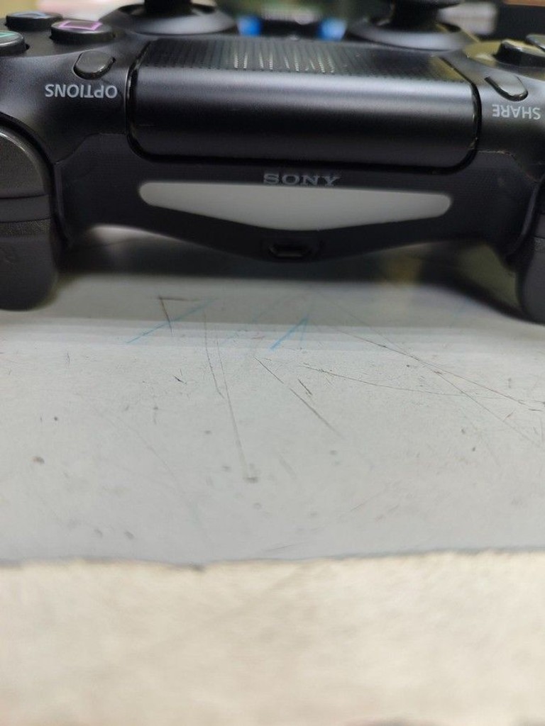 Дешиво Sony dualshock 4 v2 с ломбарда