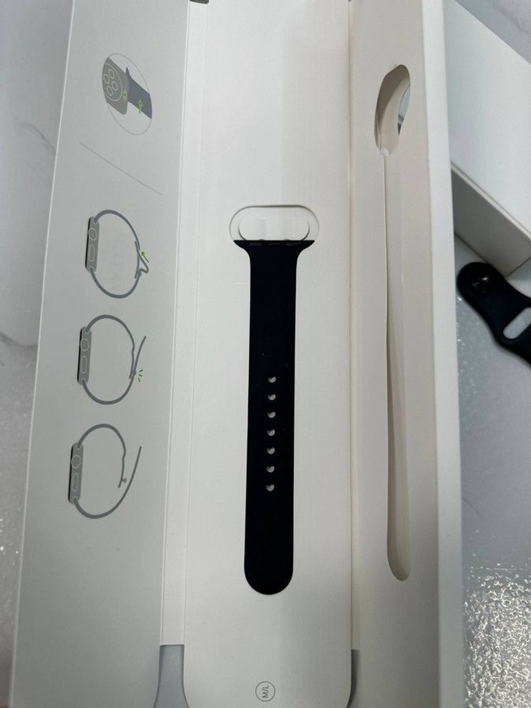 Apple watch series 3 gps 38mm aluminum case a1858 Код:01-200925445. Зображення 9