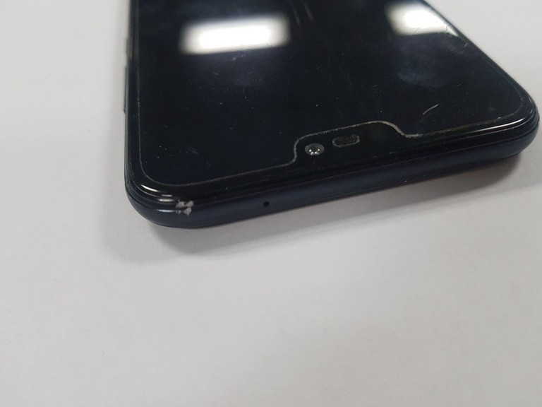 Huawei p20 lite 4/64gb Код:01-200923946. Изображение 5