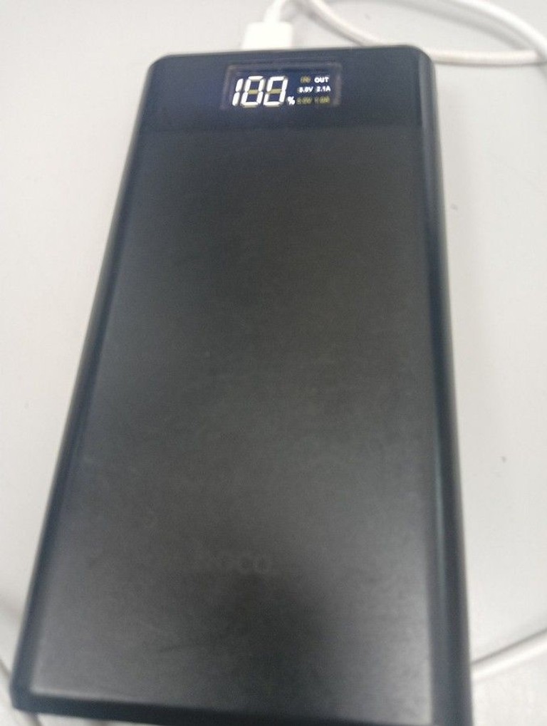 Купить Verico power pro pd v2 30000 mah Б/У