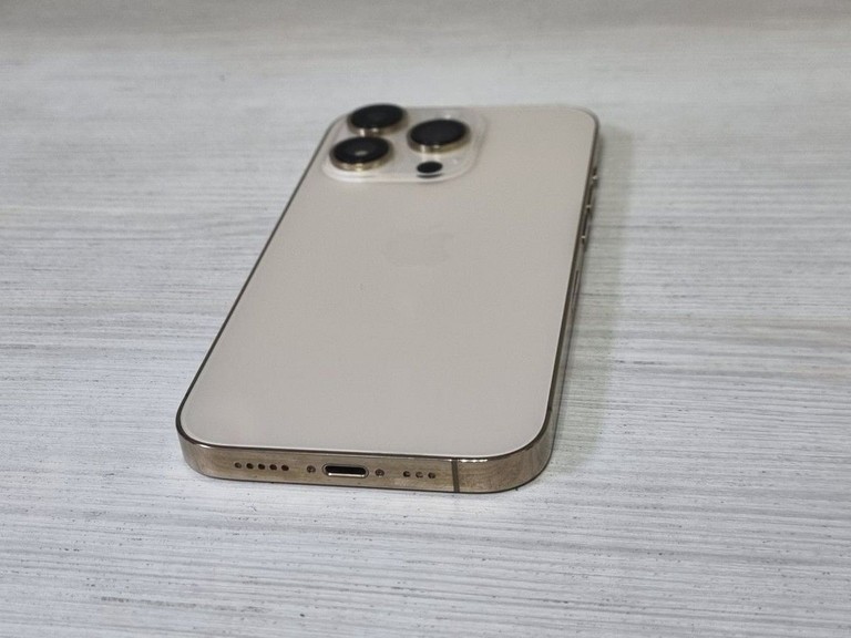 Apple iphone 14 pro 256gb Код:01-200924030. Зображення 8
