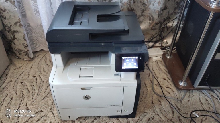 Купити HP Lazer Jet Pro MFP m521dw Б/У