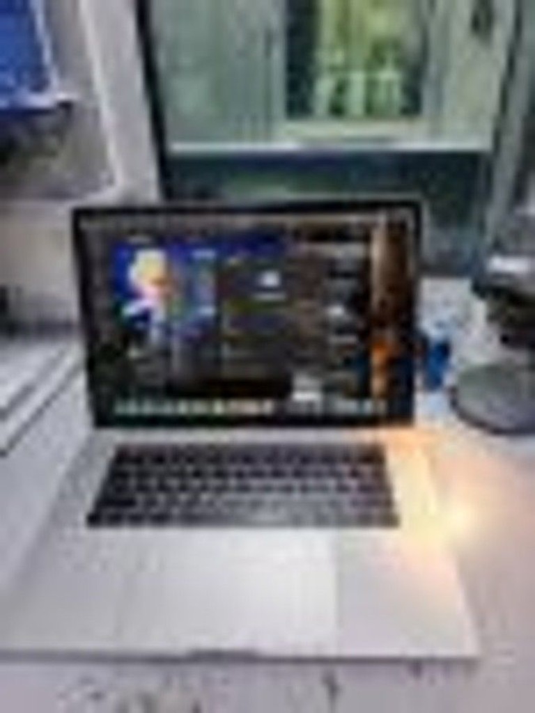 Купити Apple macbook pro/a1990/ core i7 2,6ghz/ ram16gb/ ssd256gb/ amd pro 555x 4gb/ retina, touch bar Б/У