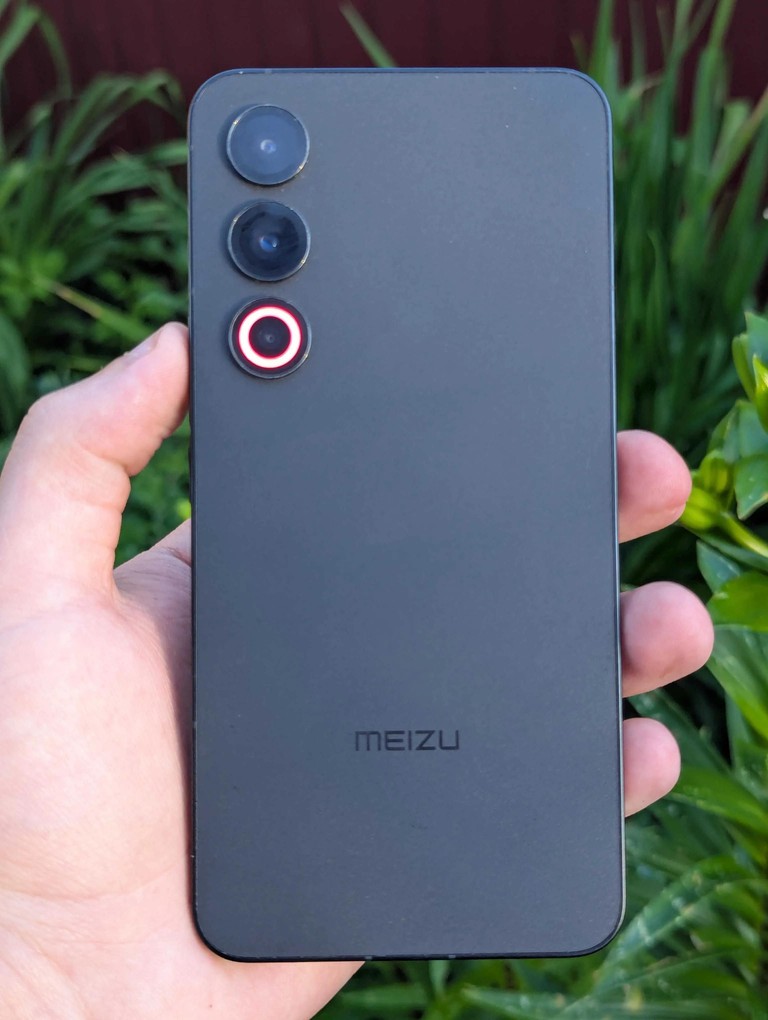 Оголошення Meizu 21 12/512 ГБ Snapdragon 8 Gen 3 Б/У