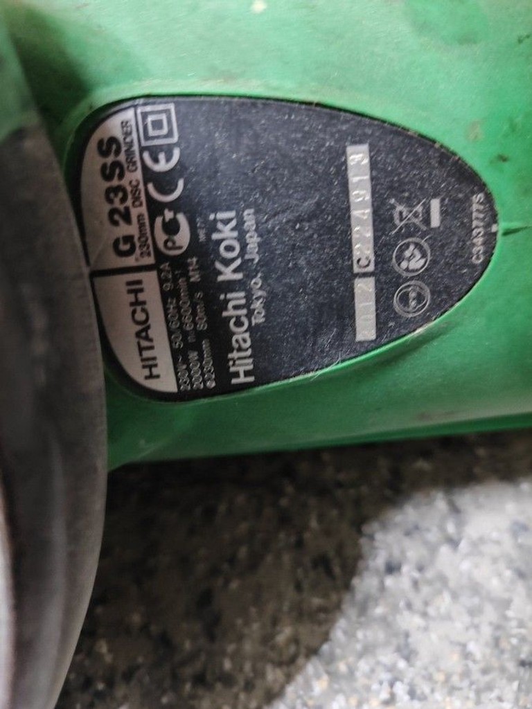 Дешево Hitachi G23SS з ломбарду