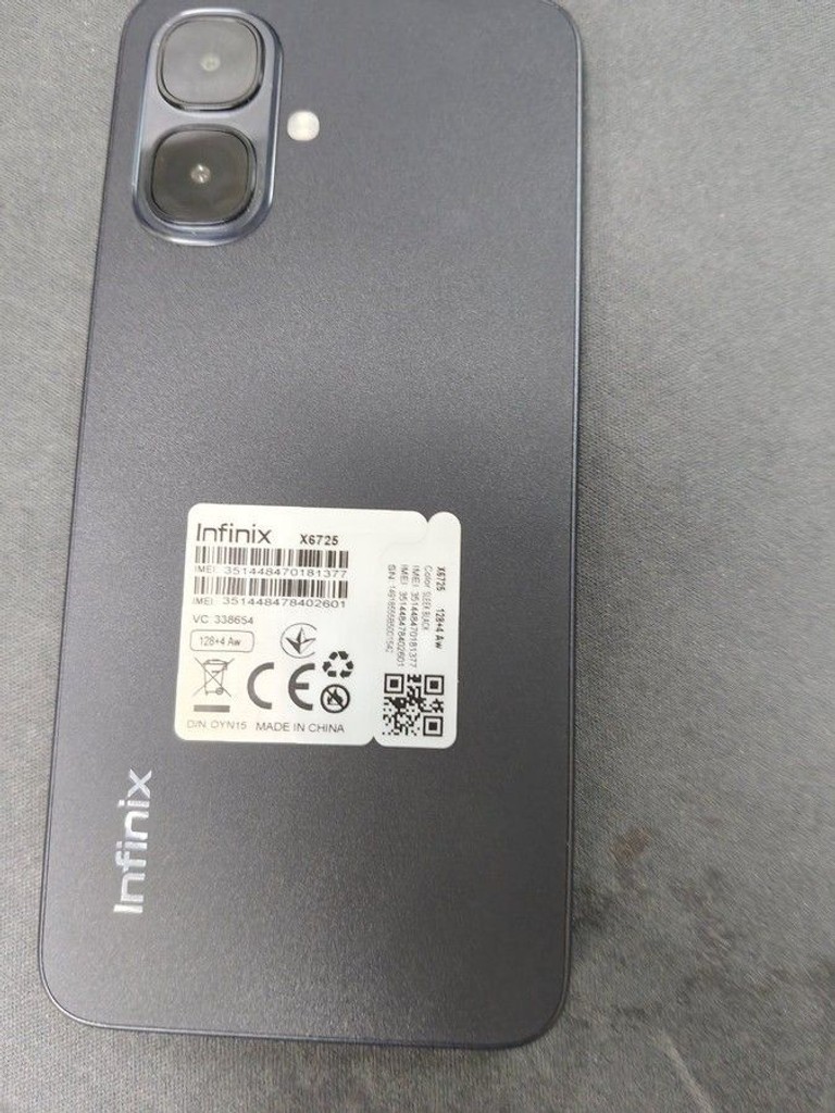 Дешиво Infinix smart 10 4/128gb с ломбарда