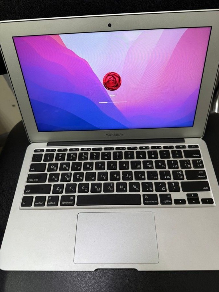 Оголошення Apple macbook air a1465 / core i5 1,6ghz/ ram4gb/ ssd128gb/ l hd graphics 6000 Б/У