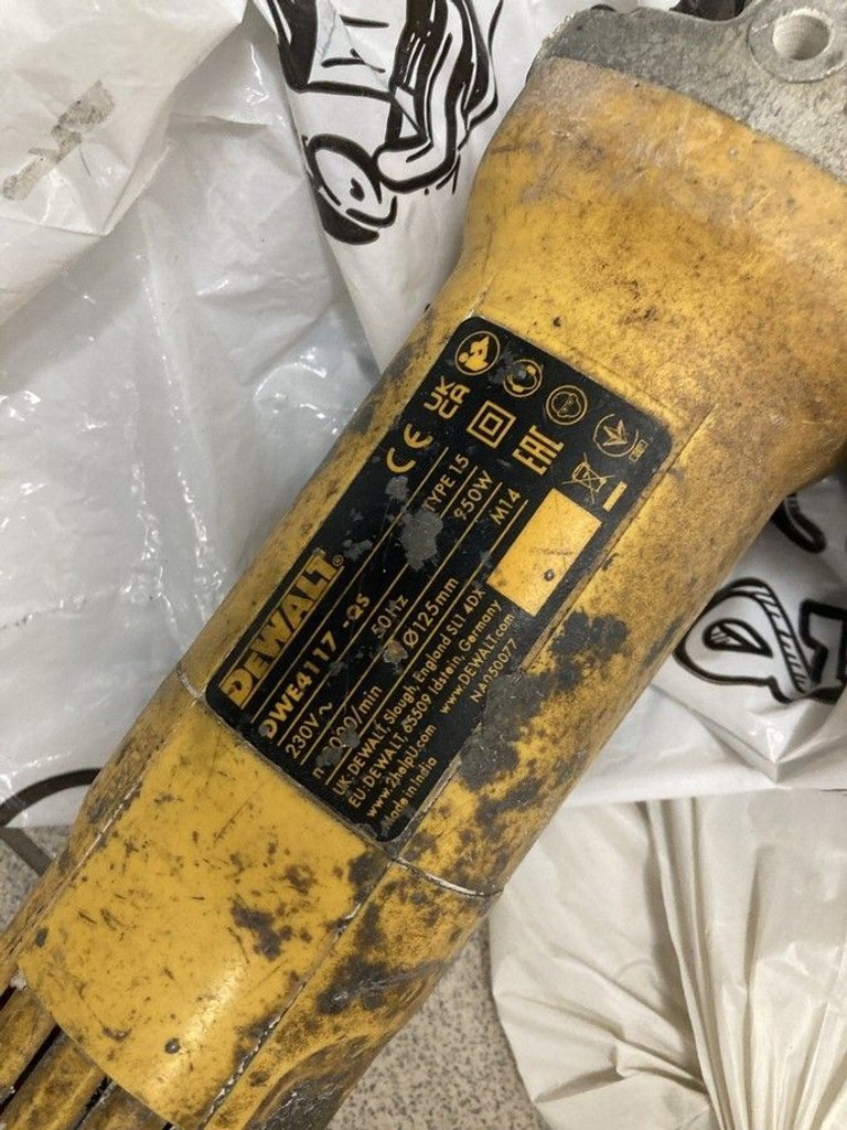 Купити Dewalt DWE4117 Б/У