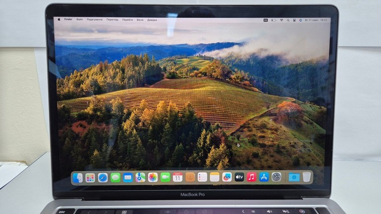 Оголошення Apple macbook pro a2338 13.3 m2 10-gpu/ ram8gb / ssd256gb/ retina/ touchbar Б/У