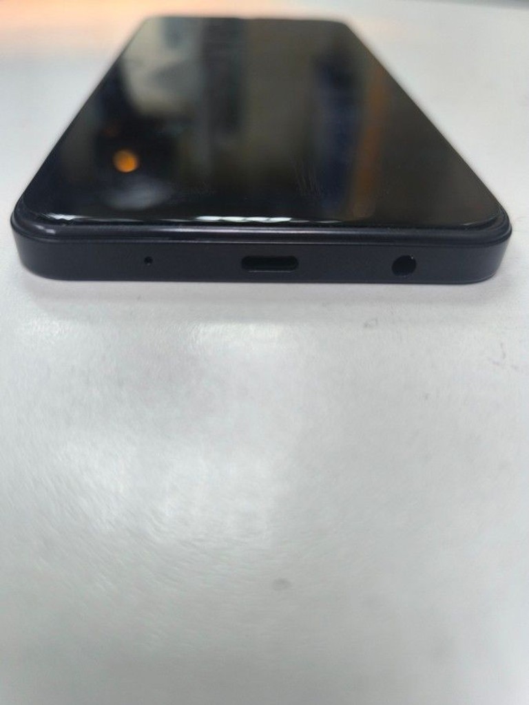 Розпродаж Xiaomi redmi a5 4/128gb, продавець Техноскарб