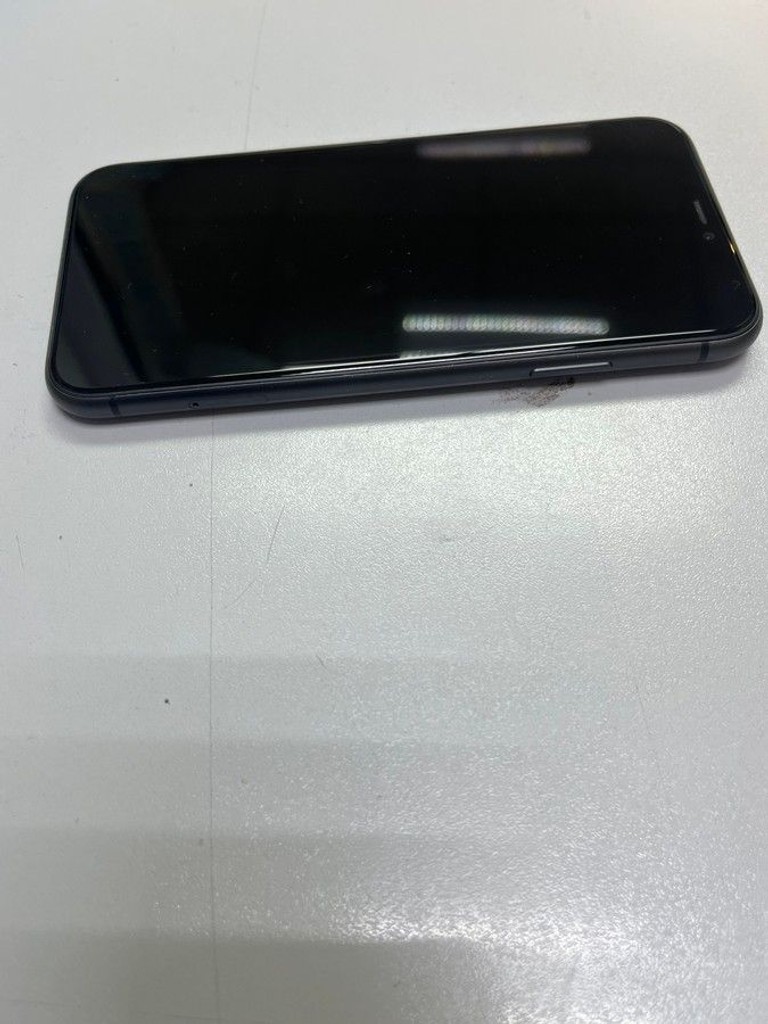 Розпродаж Apple iphone 11 64gb, продавець Техноскарб