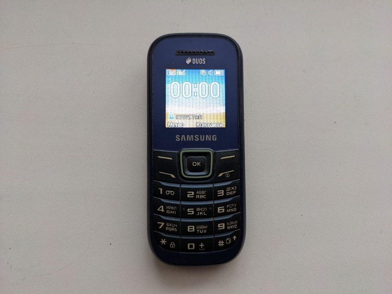 Купити Samsung e1200 Б/У
