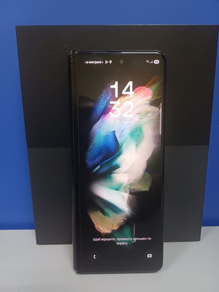 Оголошення Samsung galaxy z fold3 5g sm-f926w 12/256gb Б/У