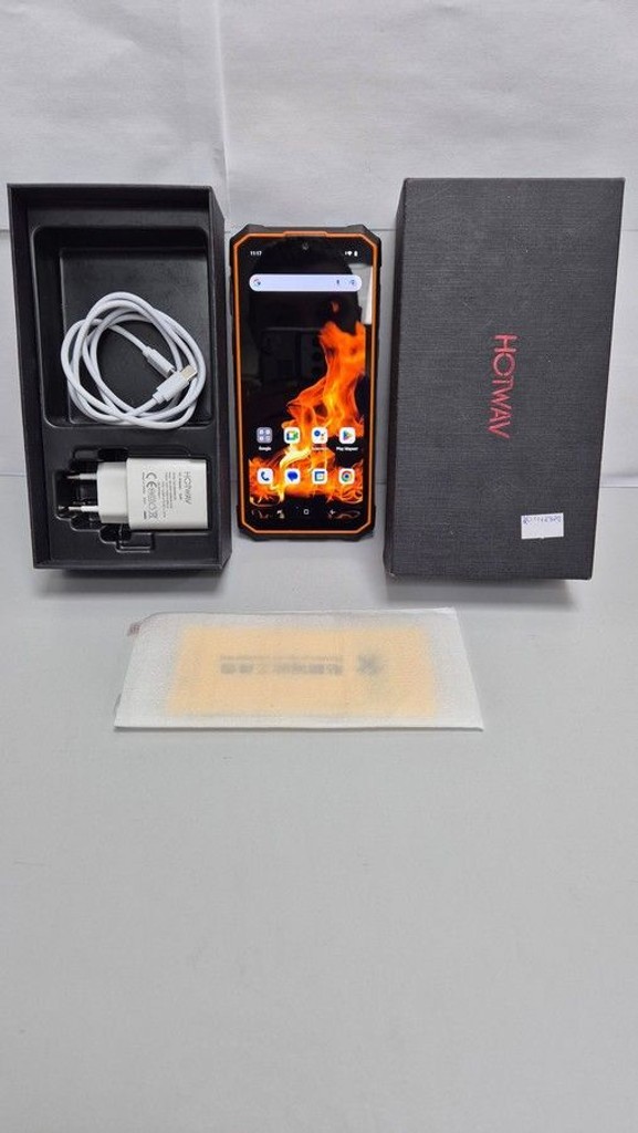 Дешиво Hotwav Cyber 13 Pro 12/256GB Black с ломбарда