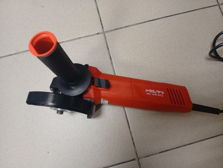 Купити Hilti ag 125-8se Б/У
