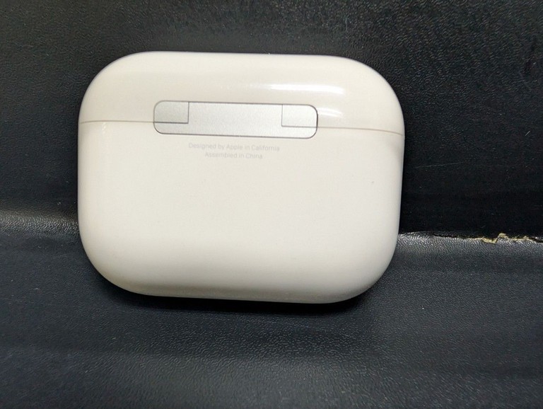 Дешево AirPods Pro 3 з ломбарду