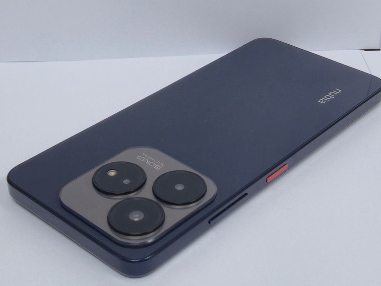 Zte Nubia V60 Design 6/256GB Purple Код:01-201154957. Зображення 8