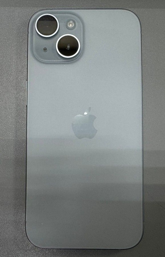 Apple iPhone 15 128GB Green Код:01-201159360. Зображення 5