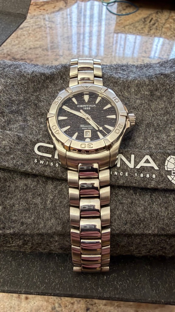 Оголошення Certina c032251a Б/У