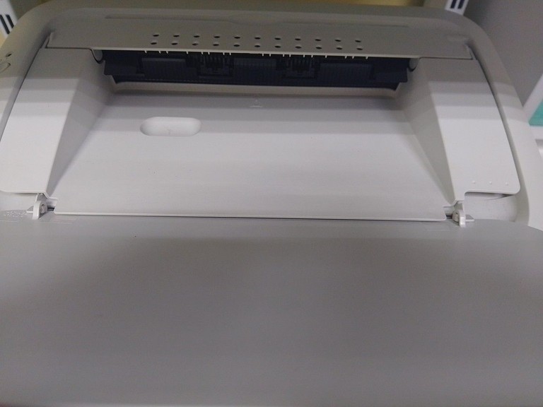 Дешево Canon i-SENSYS LBP6030W with Wi-Fi (8468B002) з ломбарду