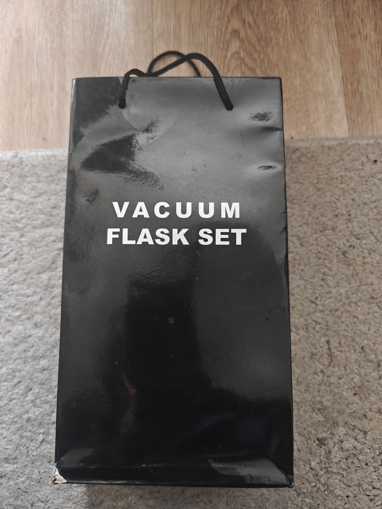 Объявление «Vacuum Flask Set» Б/У