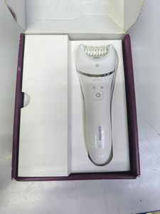 01-200590456: Philips bre710