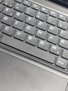 01-200601065: Classmate n5000 pentium silver n500; озу 8 гб; ssd: 240 gb