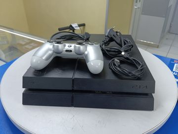 Б/у Игровая приставка Sony playstation 4 1tb 01-200612334