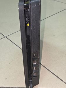 01-200779132: Sony playstation 4 slim 1tb