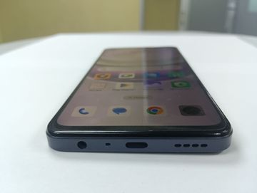 Б/в Мобільний телефон Realme 14x 5g 6/128gb 01-200796265