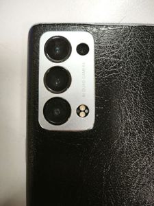 Б/в Мобільний телефон Oppo reno6 pro 5g 12/256gb 01-200769460