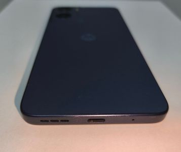 Б/в Мобільний телефон Motorola moto g05 8/256gb 01-200862342