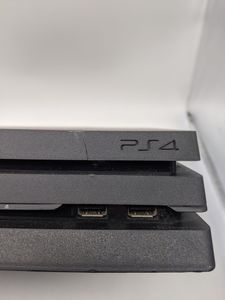 Б/у Игровая приставка Sony playstation 4 pro 01-200862938