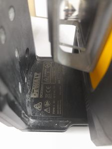 Б/в Лазерний нівелір Dewalt dce089d1r 01-200867682