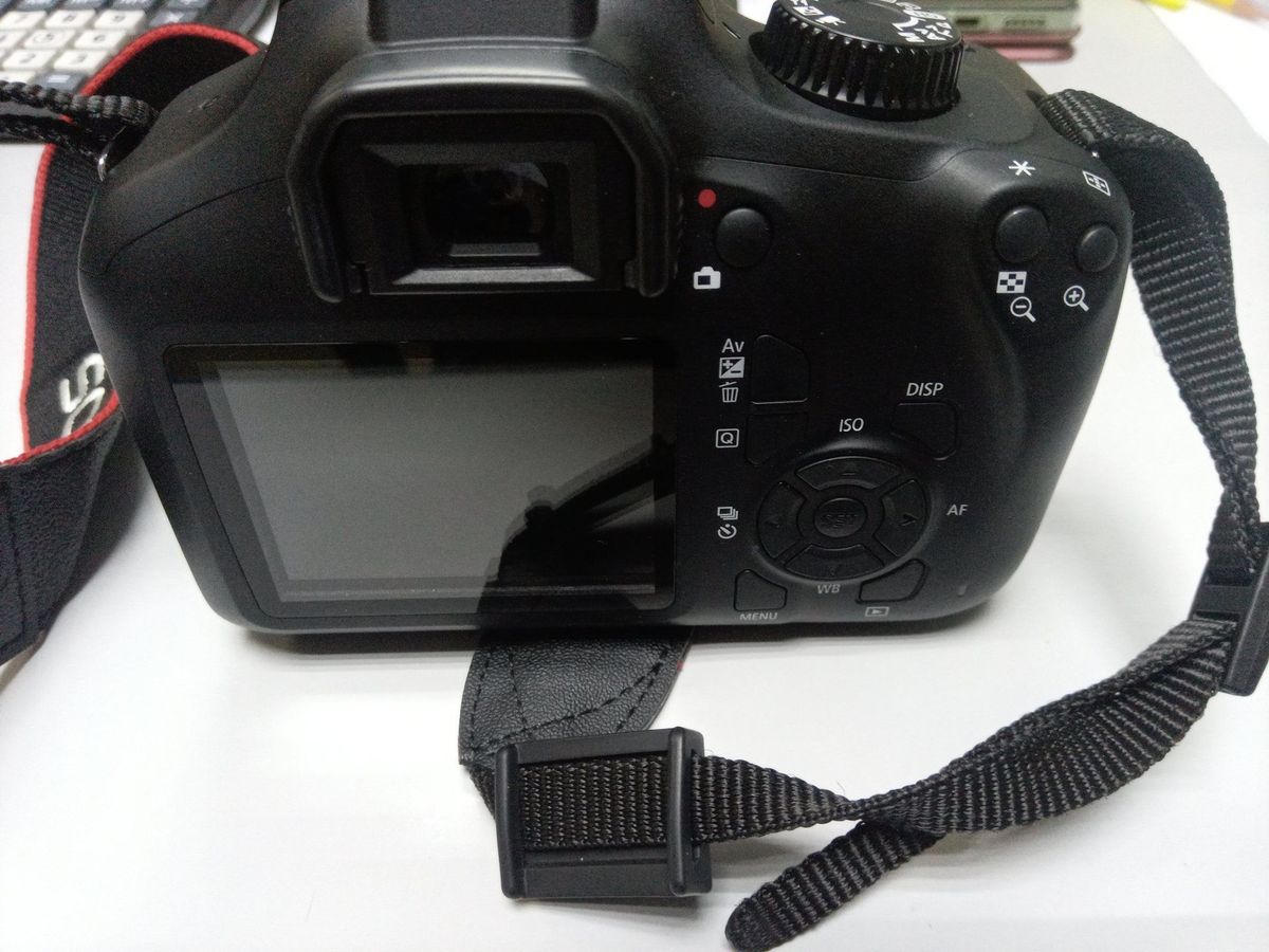 eos 4000d + ef-s 18-55mm macro 0-25m 0,8ft