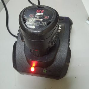 Б/в Шурупокрут Forte cdr 1218-2 b2 / 2акб / зп 01-200887114