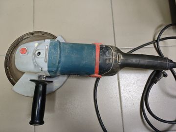 Б/у Угловая шлифмашина Зенит профи зуш-230/2500 01-200892890