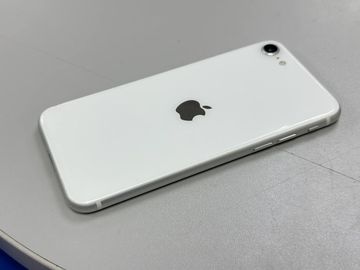 Б/в Мобільний телефон Apple iphone se 2020 64gb 01-200896001
