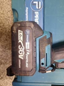 Б/у Шуруповерт Profi-Tec dhp485bl powerline 2хpt2040mp 4.0 аг, зп 01-200892930