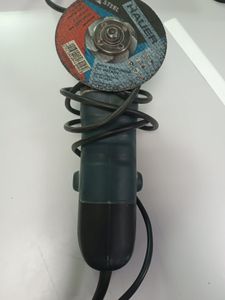 Б/у Угловая шлифмашина Элпром эмшу 850-125 01-200896468