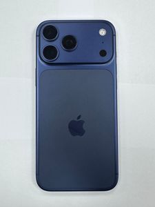 Б/в Мобільний телефон Apple iphone 17 pro max 512gb 01-200873286